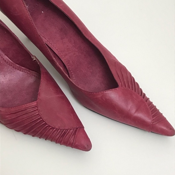 Bakers Fuchsia Pointy Toe Pumps, Size 7.5 🔴CLEARANCE🔴 - Picture 3 of 5